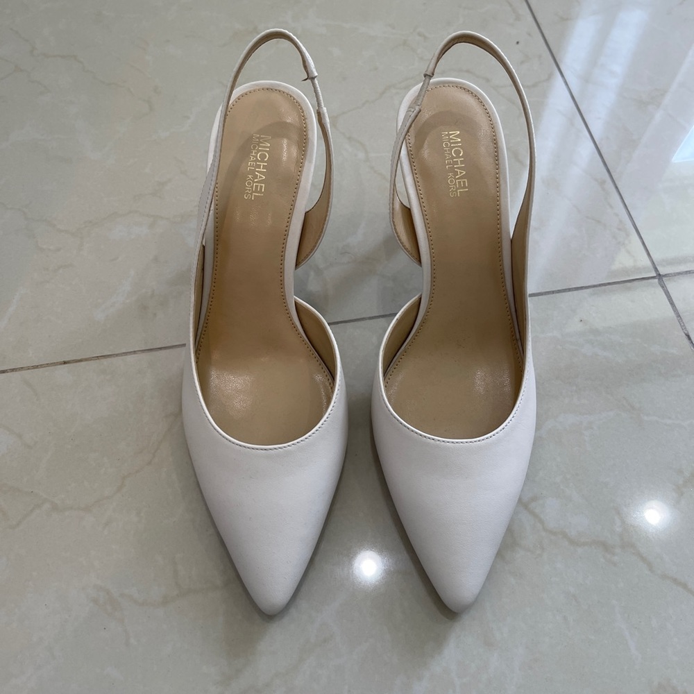 Micheal Kors cream sling back heels